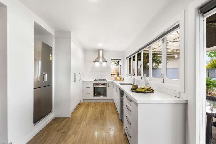 13 Tom Parker Avenue Marewa_3