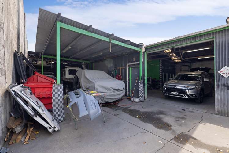 451 Tremaine Avenue Takaro_5