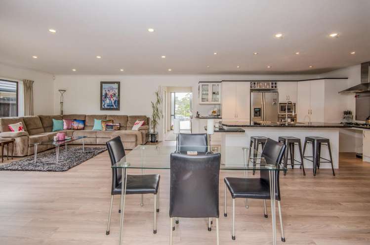 4 Caffreys Avenue Massey_6