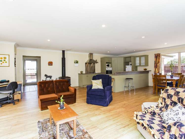 23 Kowhai Street Oxford_6