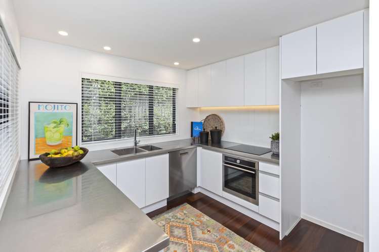 7b Rossall Street Merivale_1