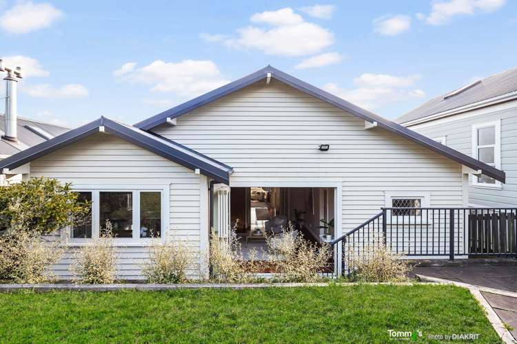 74 Northland Road Northland_16