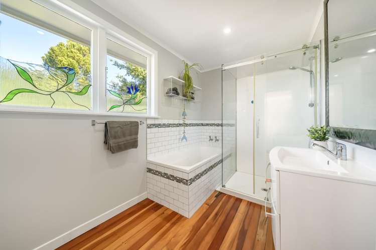 14 Kotipu Place Pukerua Bay_14