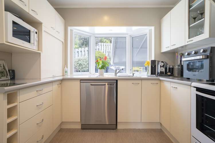 65 Churton Drive Churton Park_6