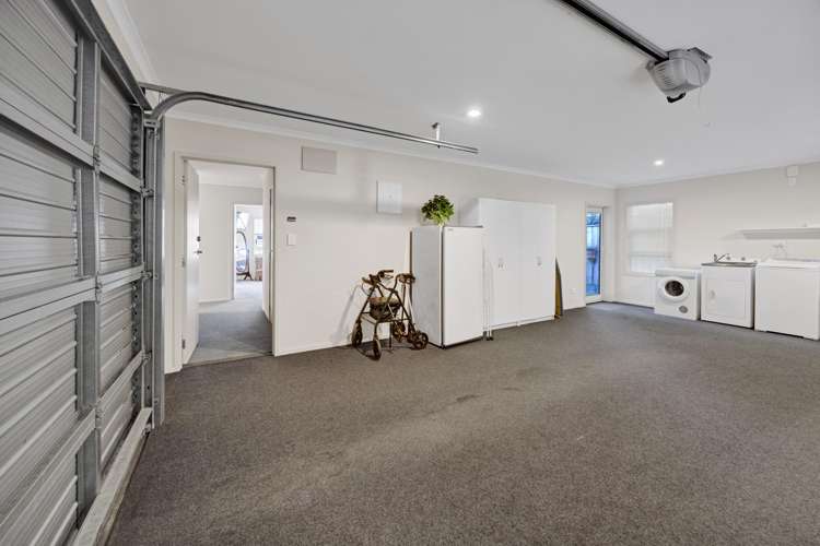 300 High Street Hawera_21