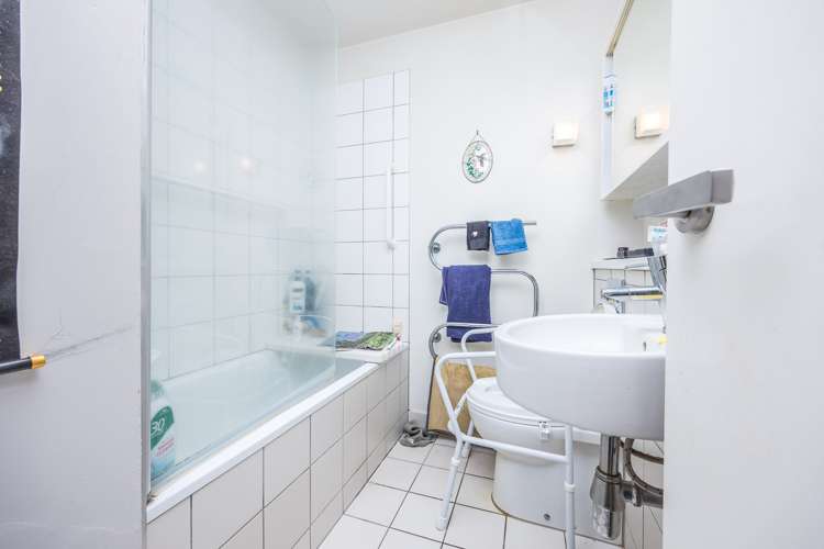 17c/16 Gore Street Auckland Central_7