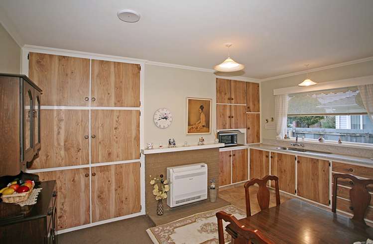 120 Springs Road Hornby_7