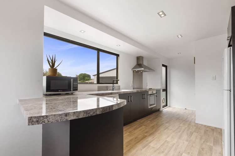 8 Taurus Place Kawaha Point_19