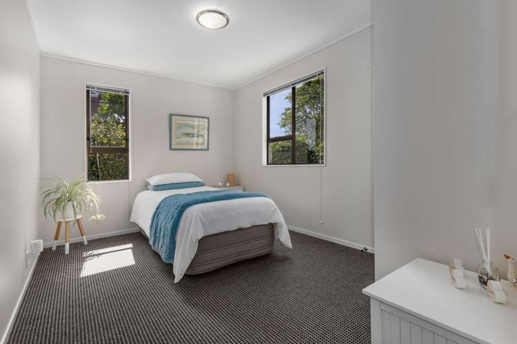 9 Kinnel Grove Papakowhai_21