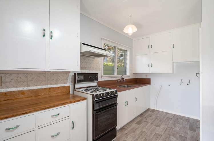 275 Songer Street Stoke_15