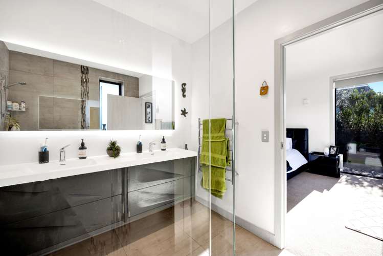 16a Links Drive Waiwhakaiho_14