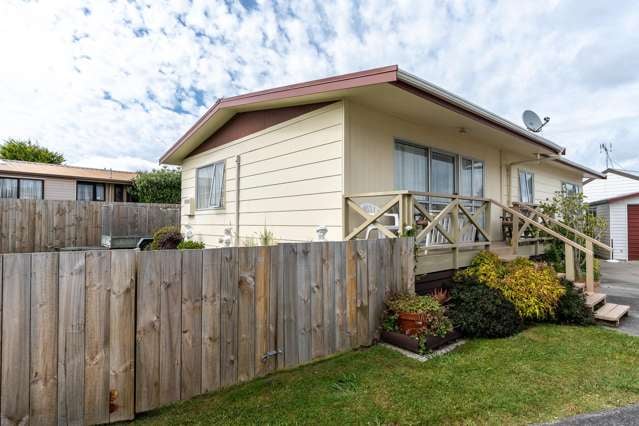 9A Emma Place Pukete_1