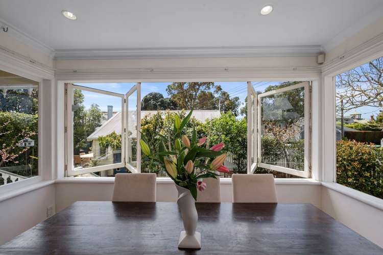 6 Eton Avenue Devonport_16