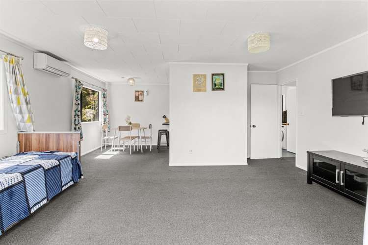 31 Beaumont Crescent Frankleigh Park_5