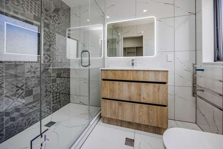 5 Subritzky Avenue Mt Roskill_35