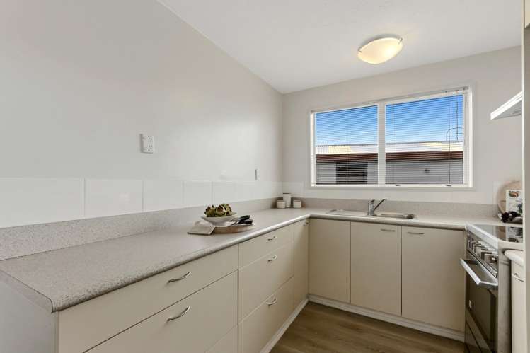 1/20 Jura Place Woolston_10
