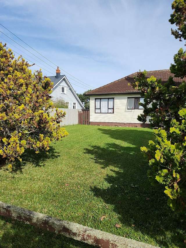 9 Wicklow Road Narrow Neck_2