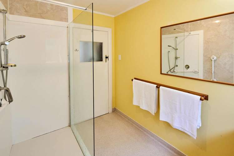 12 Pingau Street Paekakariki_19