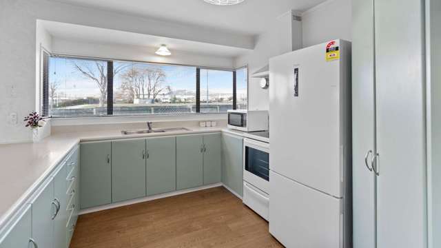 44 Dickens Street Ōwhata_2