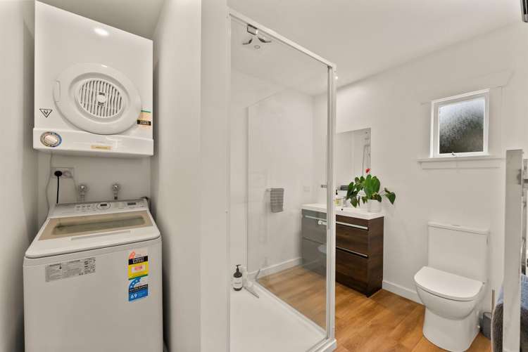 94 Hine Street New Plymouth Central_11