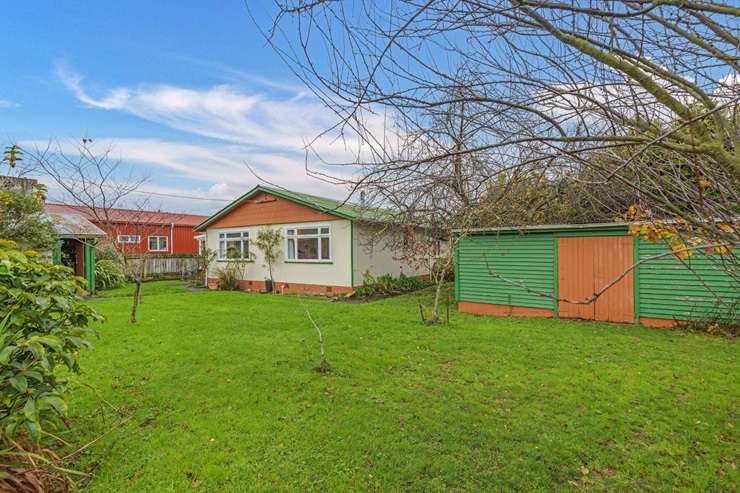The buildings at 14-16 Broadway, Mangaweka, Rangitikei, have been snapped up by a couple from Levin. Photo / Supplied