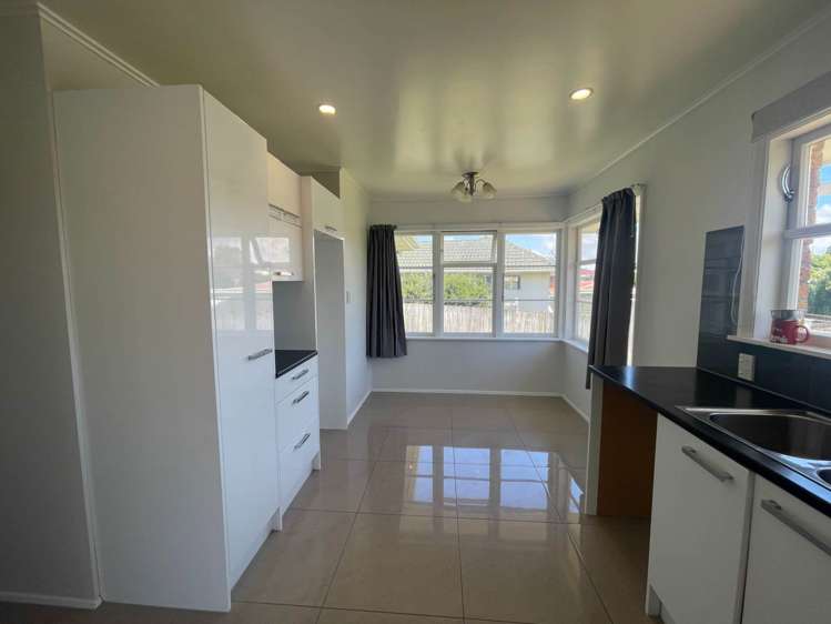80 Mcannalley Street Manurewa_4