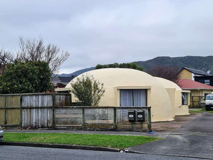 40 Hall Crescent_0