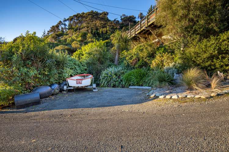 3904 Kenepuru Road Kenepuru Sound_11