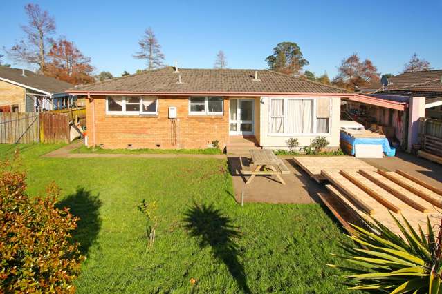 28 Molesworth Place Mangere_2