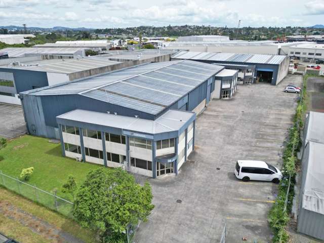 Unit A/136 Cryers Road East Tamaki_1