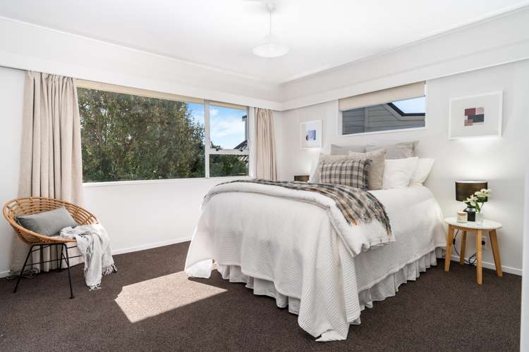 11 Selkirk Way Karori_7