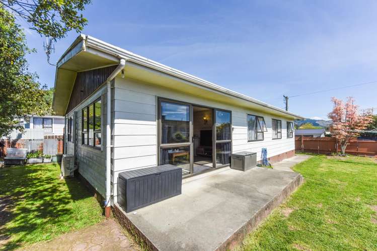 1 Kauri Street Stoke_14