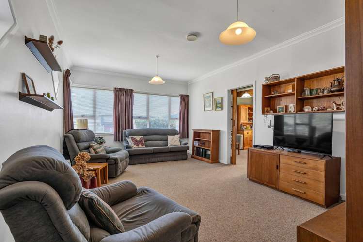 125 Seaview Road Westown_6