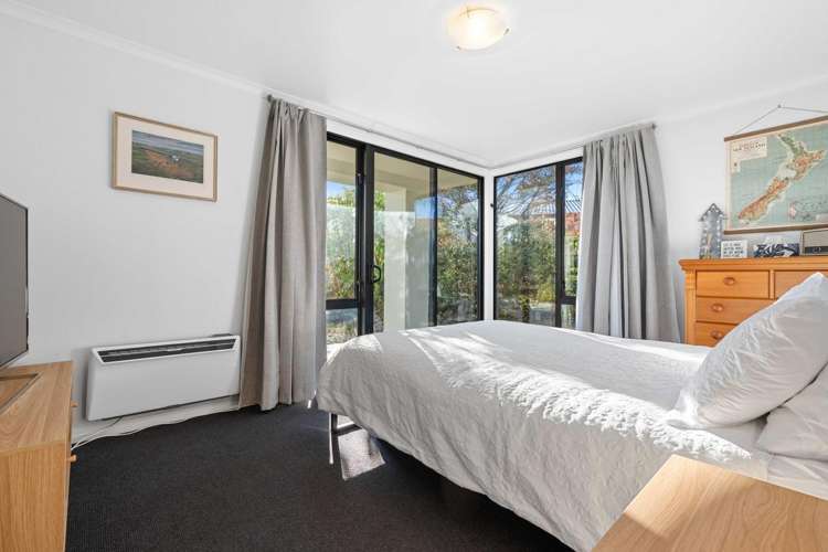8 Penrith Park Drive Wanaka_16