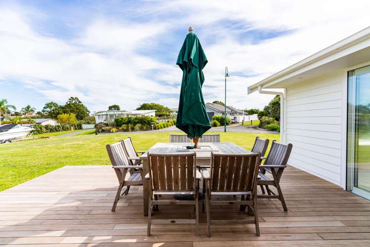 24 Waterman Drive Langs Beach_21