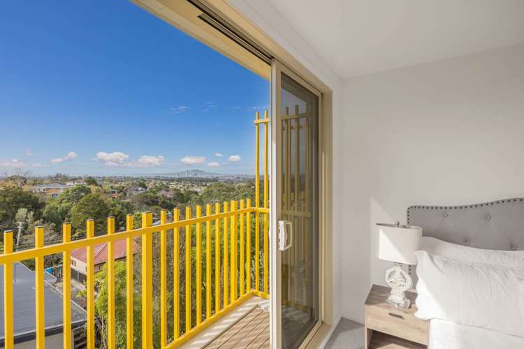 5/3 Coronation Road Hillcrest_11