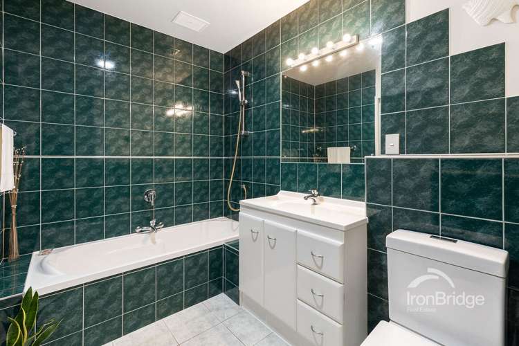 1/26 Ronald Macken Place Windsor Park_10