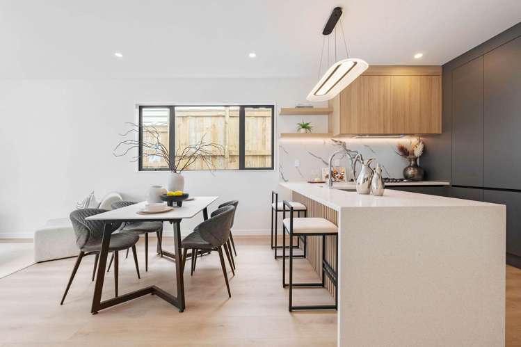 16 Madison Place Forrest Hill_33