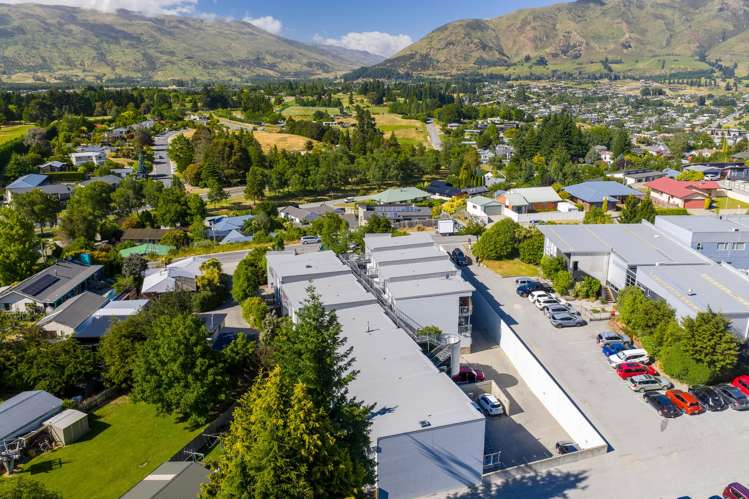 1/13 Plantation Road Wanaka_17