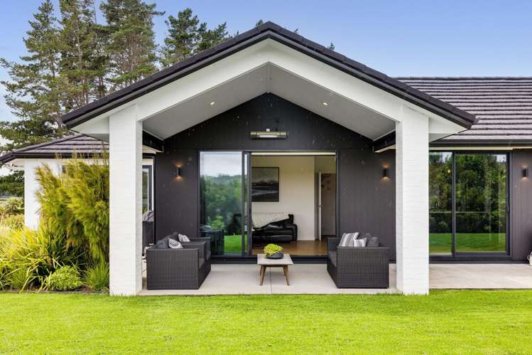 2 Awatiro Drive Kaukapakapa_14