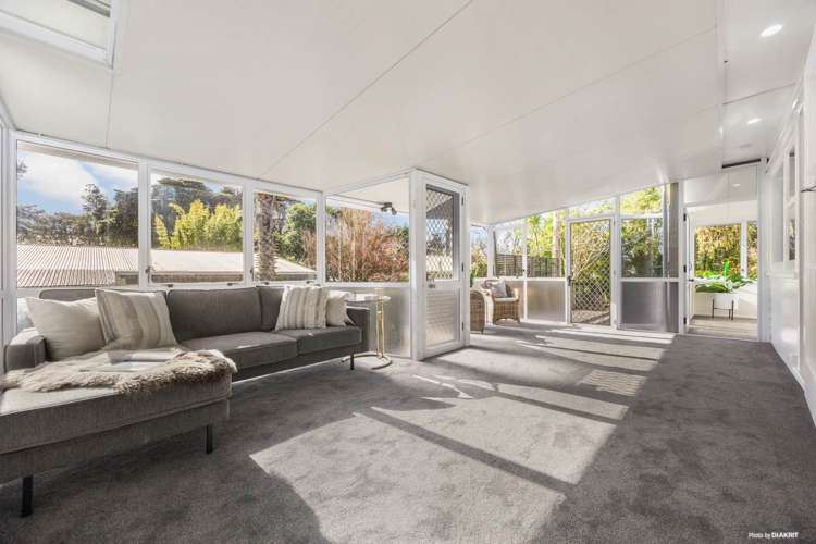 58 David Avenue Hillpark_13