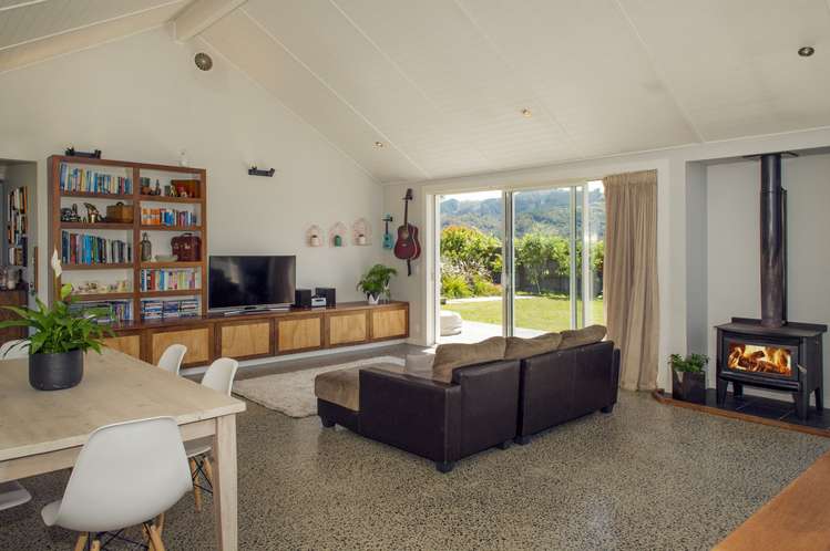 8 Debenham Drive Whitianga_8