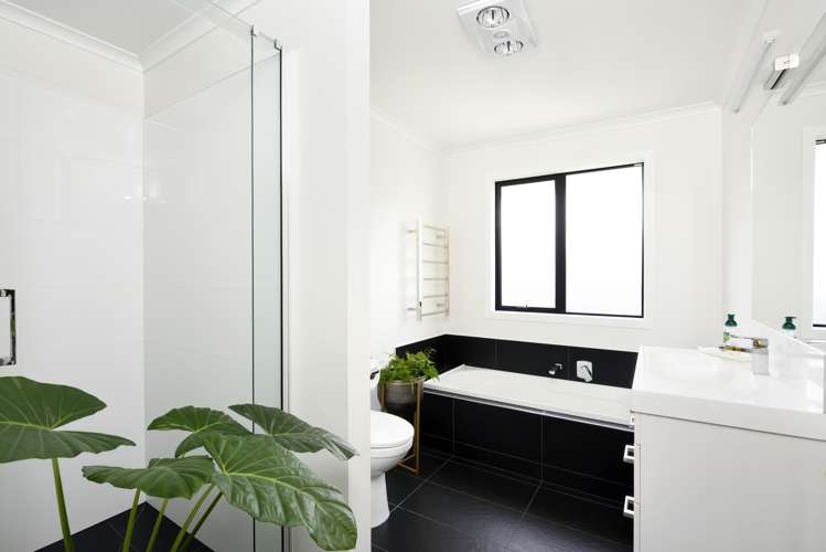 76 Malone Crescent Richmond_21