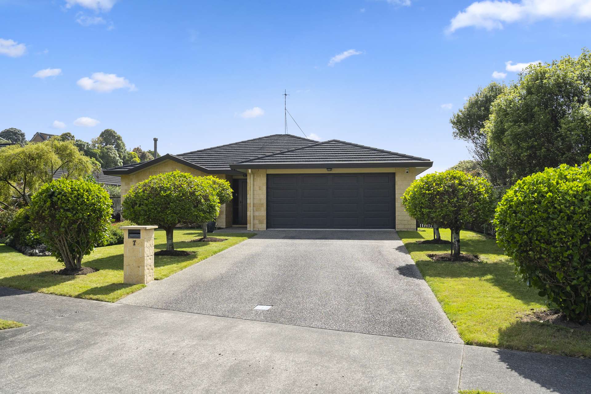 7 Jeannie Way Waikanae Beach_0