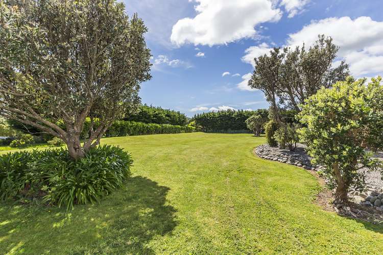 31 Gladys Scott Place Tawa_16