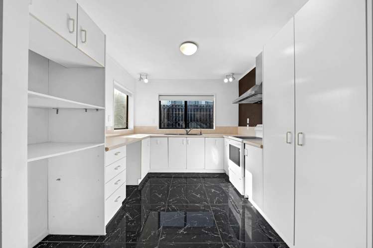 2/69 Victoria Road_4