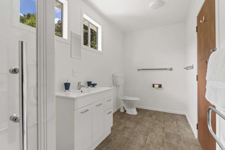 3 Sandy Bay Road Kenepuru Sound_12