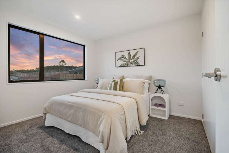 64 Huanui Drive Orewa_10