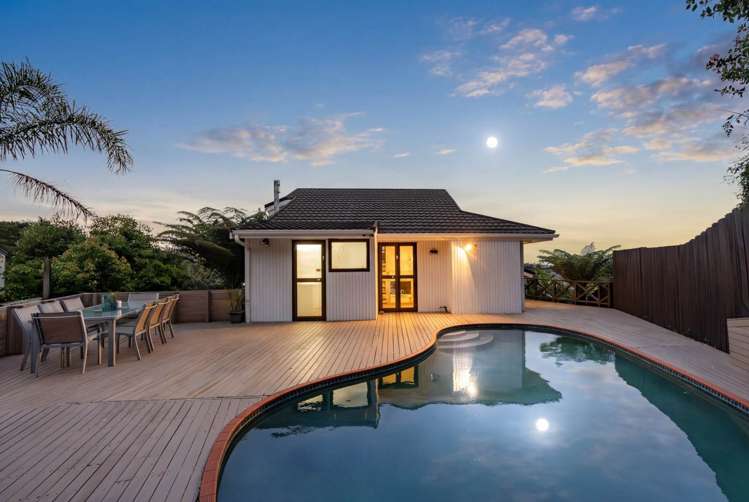 10 Galaxy Drive Mairangi Bay_22