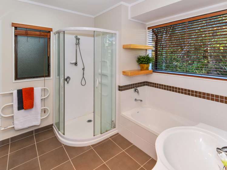 14 Deodar Place Totara Heights_12